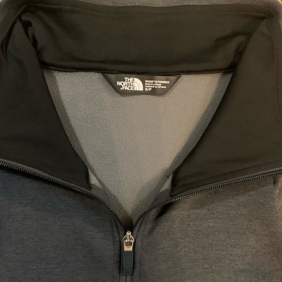 NF W’s Charcoal FZ Light Weight Jacket - Picture 5 of 8